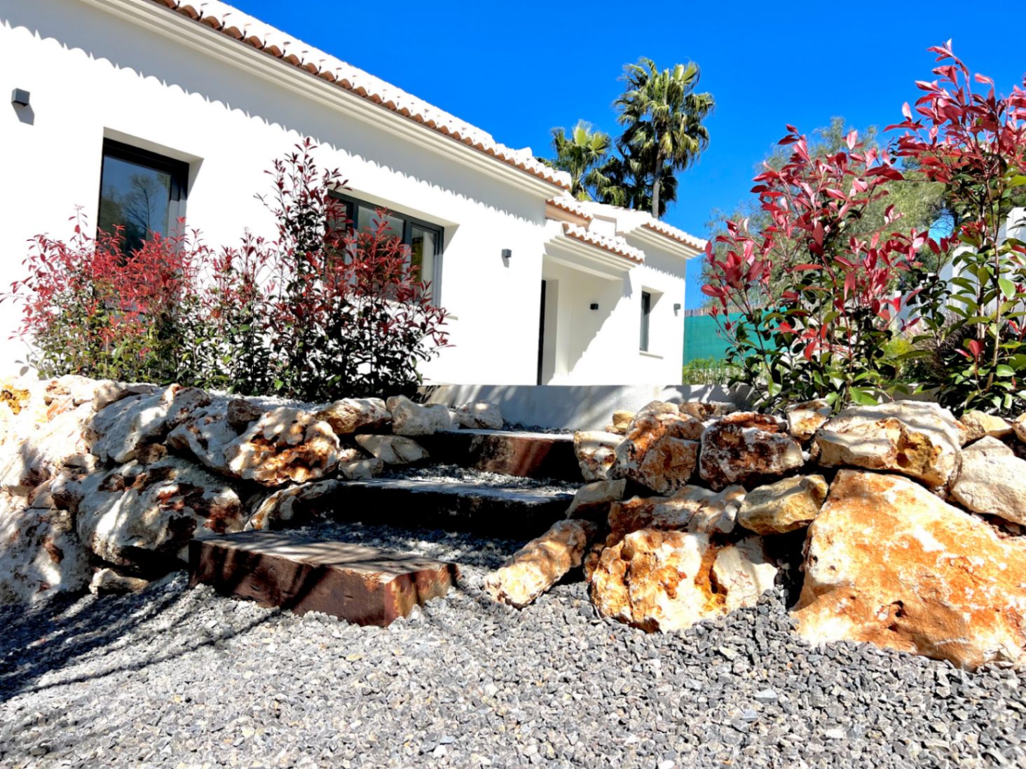 Villa con impresionantes vistas abiertas, recientemente terminada, 2026