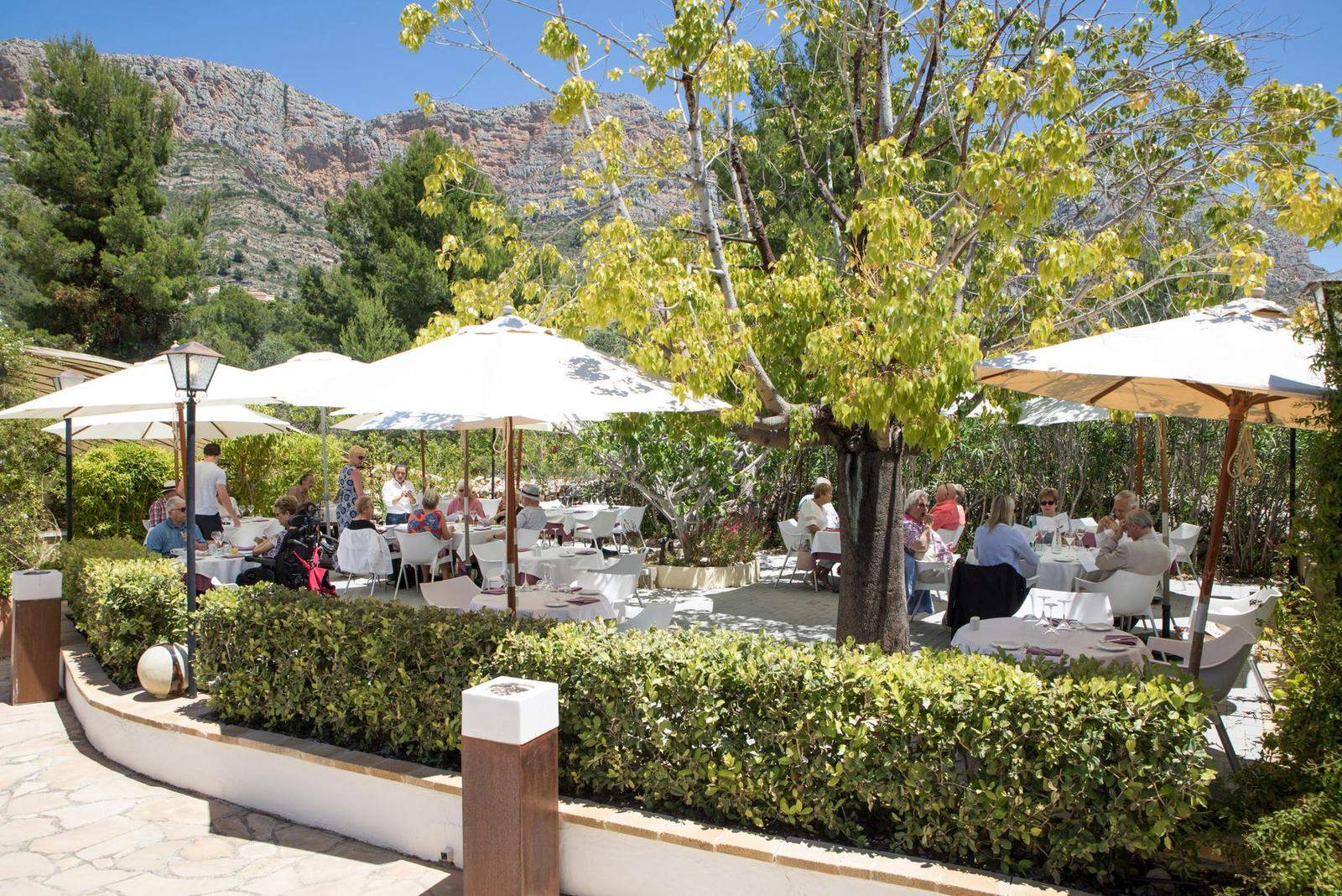 Konsolidiertes Restaurant + Wohnung darüber – Jávea (Costa Blanca Nord)