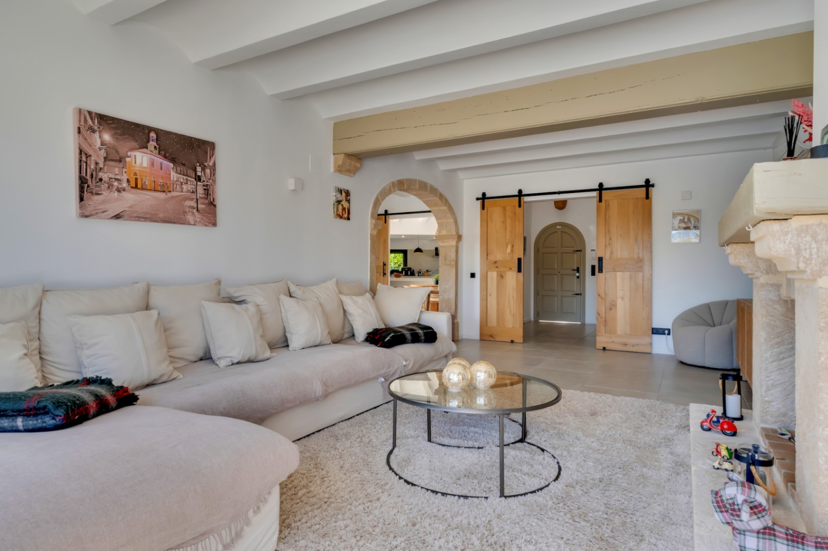 Villa en venta en Jávea con vistas al Montgó, piscina privada y diseño exclusivo