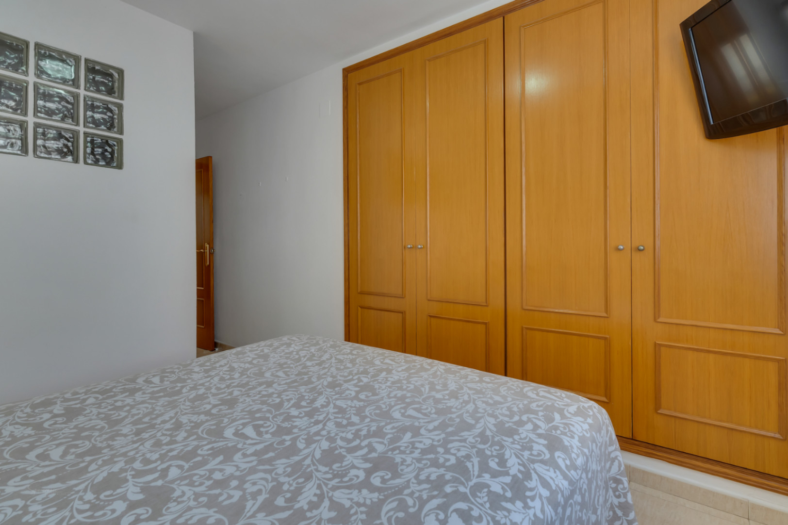 4876 - Apartamento muy cerca del casco antiguo de javea con parking