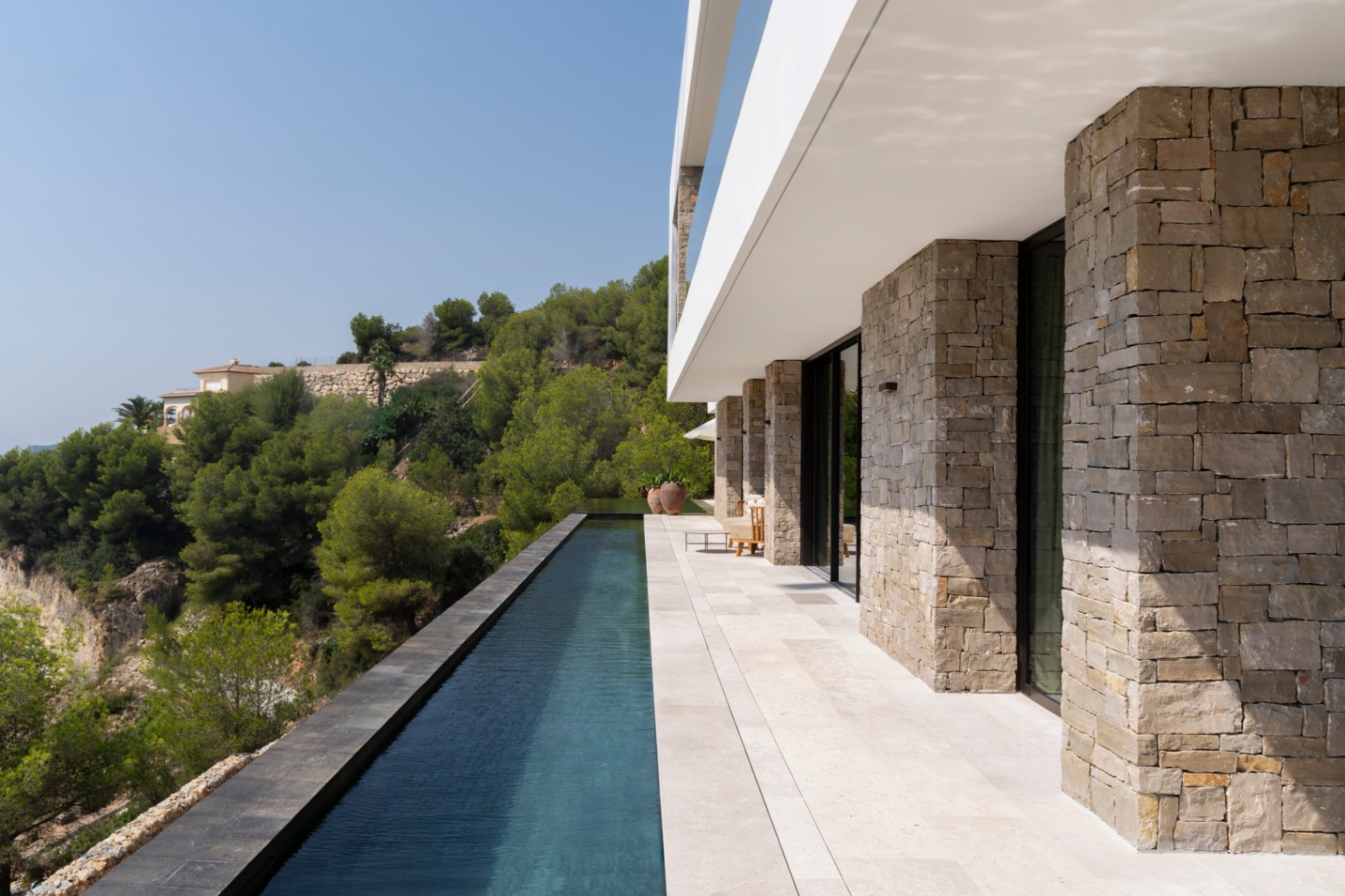 Exclusiva villa de lujo en venta en Jávea, con vistas panorámicas al mar y a la montaña