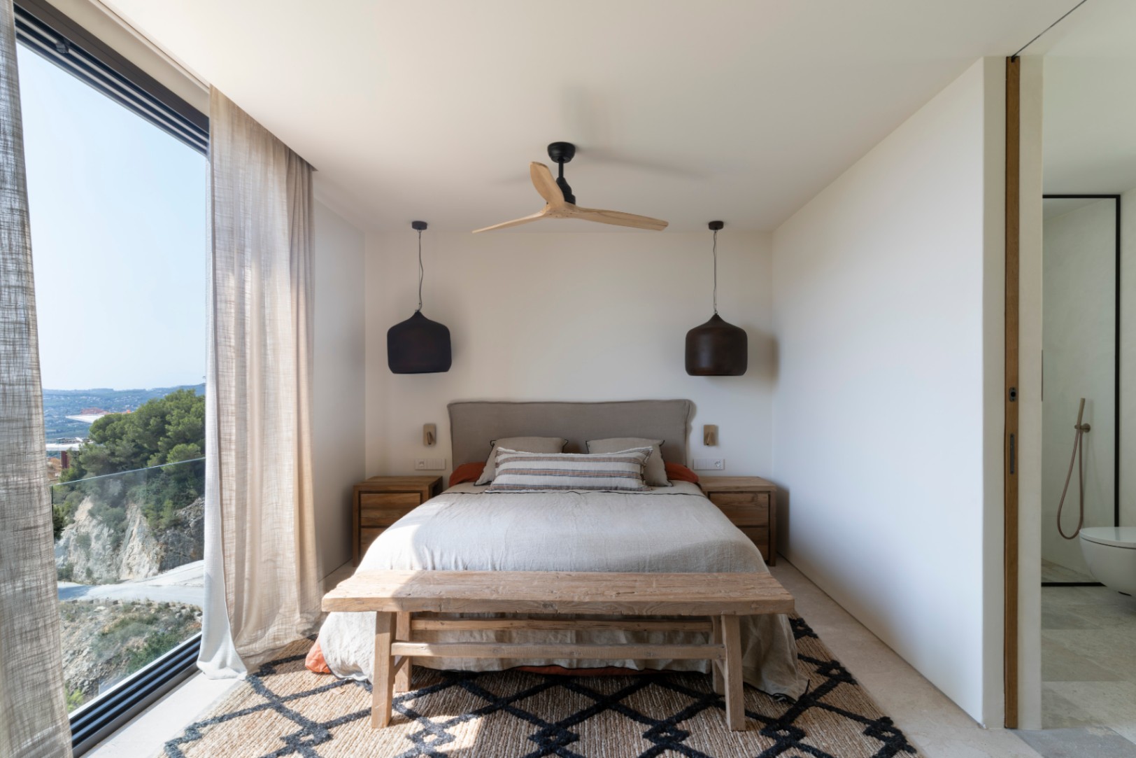 Exclusiva villa de lujo en venta en Jávea, con vistas panorámicas al mar y a la montaña