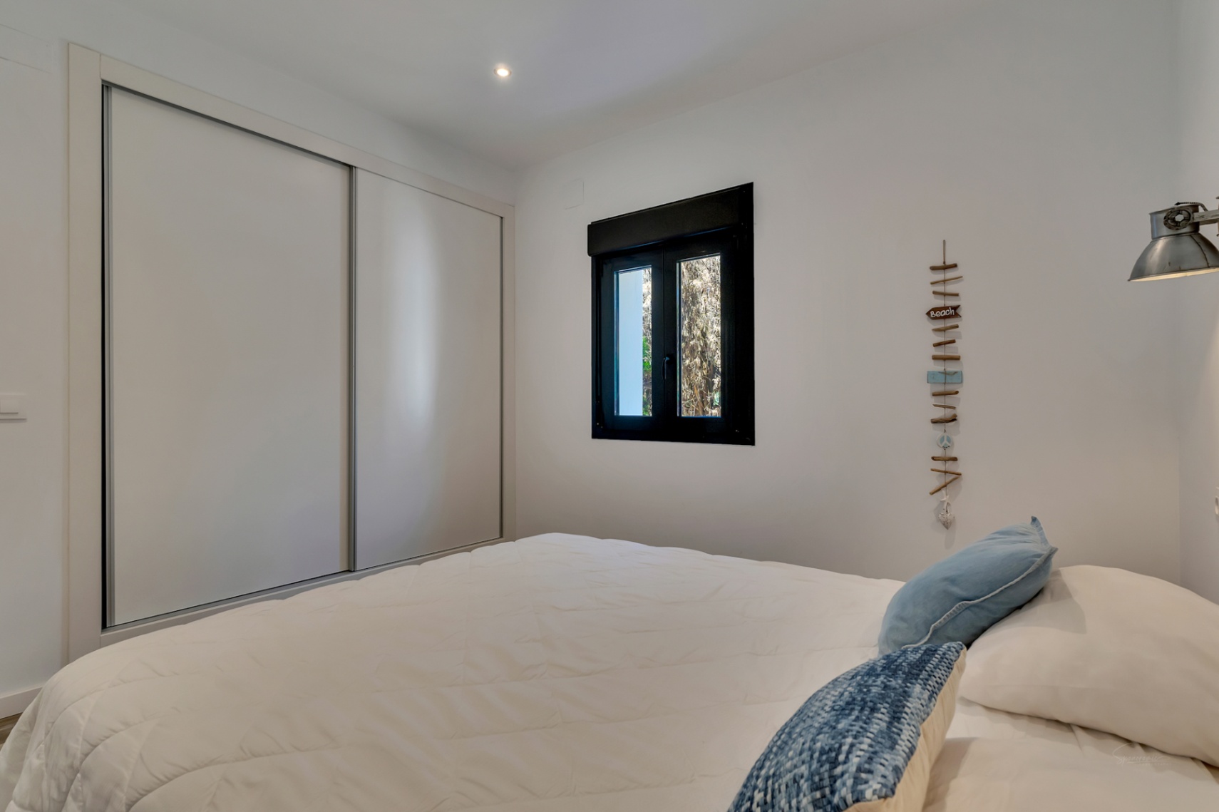 Villa exclusive à Arenal, de style ibicenco avec un rendement élevé démontrable.