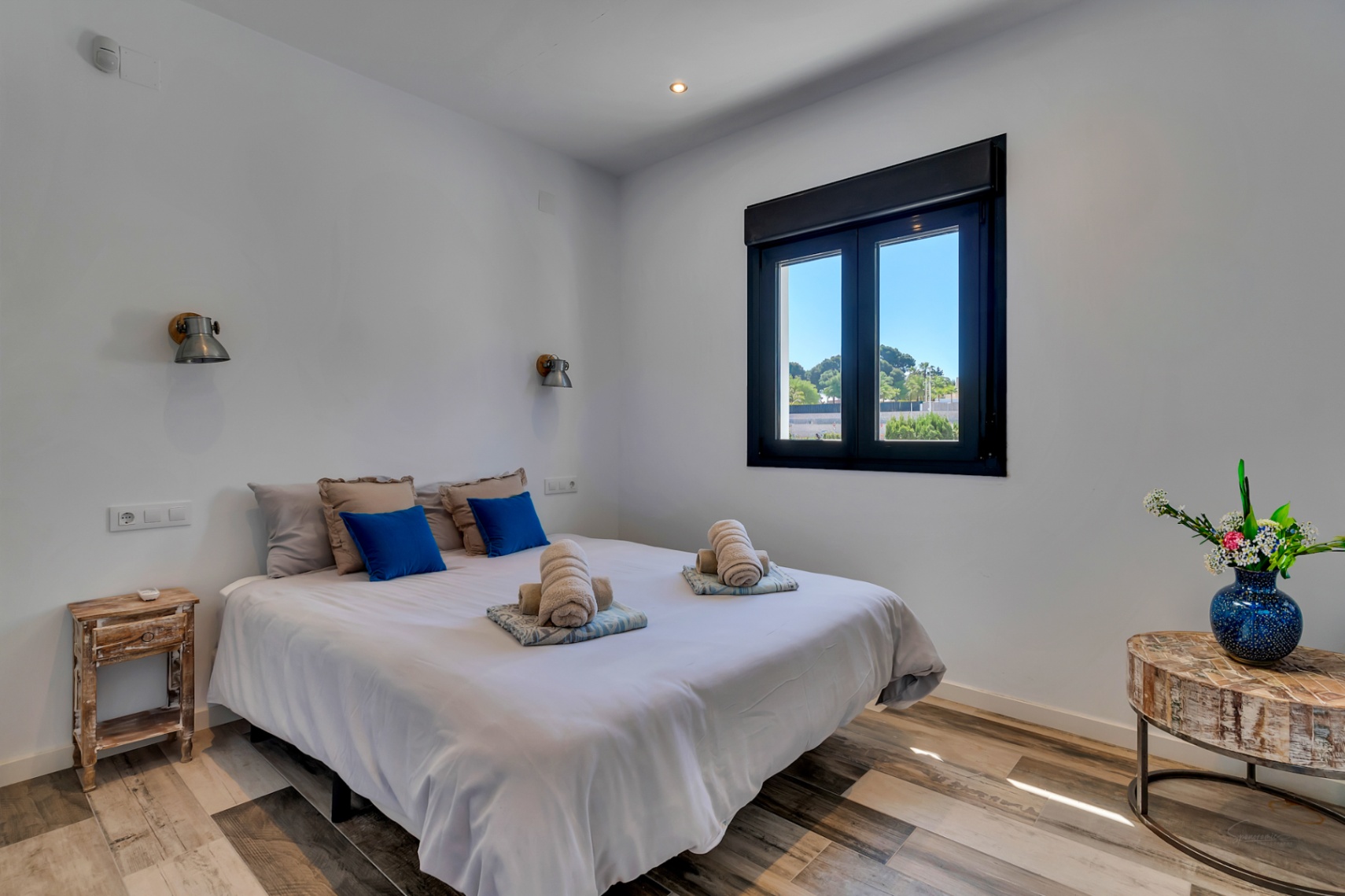 Villa exclusive à Arenal, de style ibicenco avec un rendement élevé démontrable.