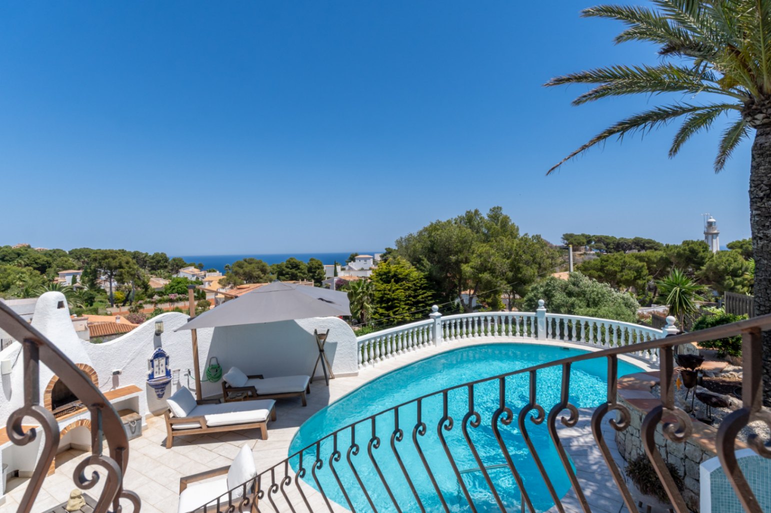 Exceptional property in an exclusive area with panoramic sea views. - Imagen 25