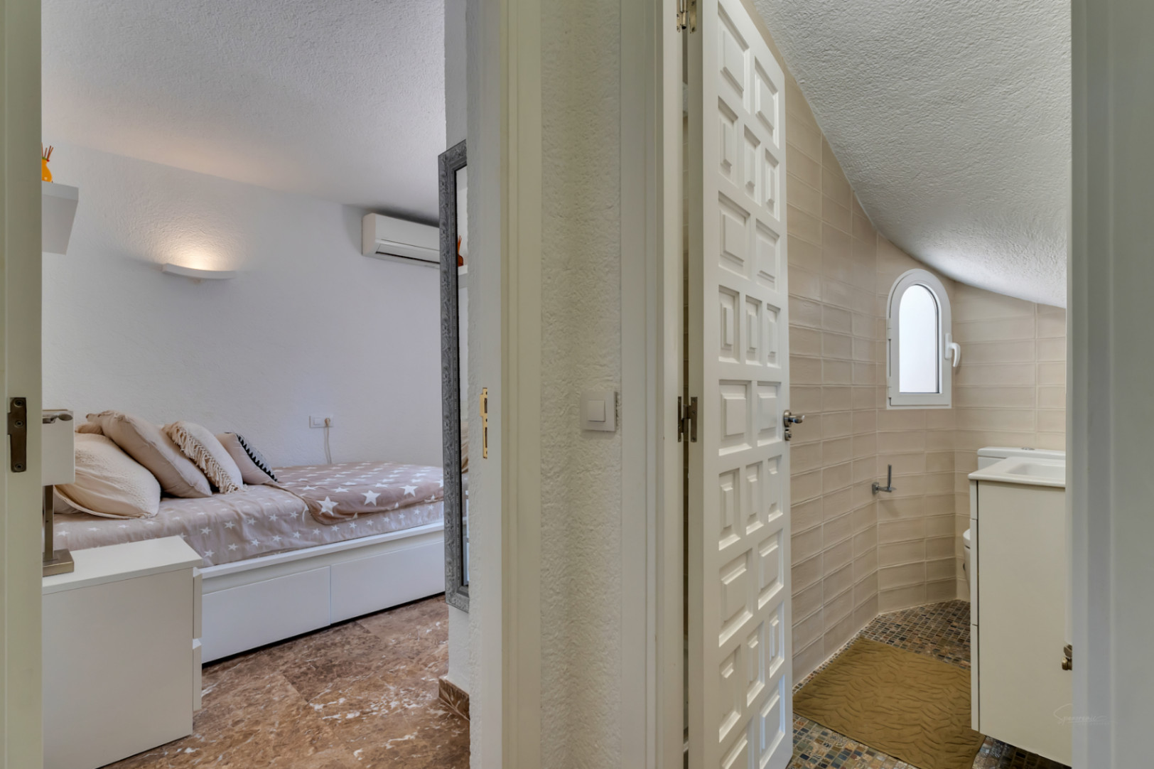 Exceptional property in an exclusive area with panoramic sea views. - Imagen 38