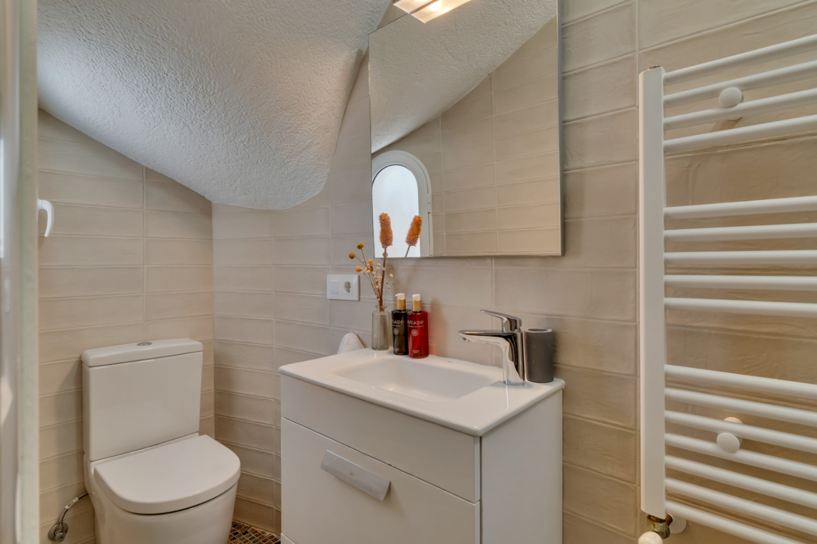 Exceptional property in an exclusive area with panoramic sea views. - Imagen 40