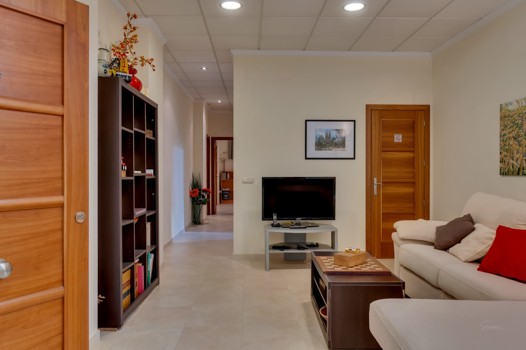 Vijf-kamerappartement met grote tuin, gelegen in een geweldige buurt van Jávea.