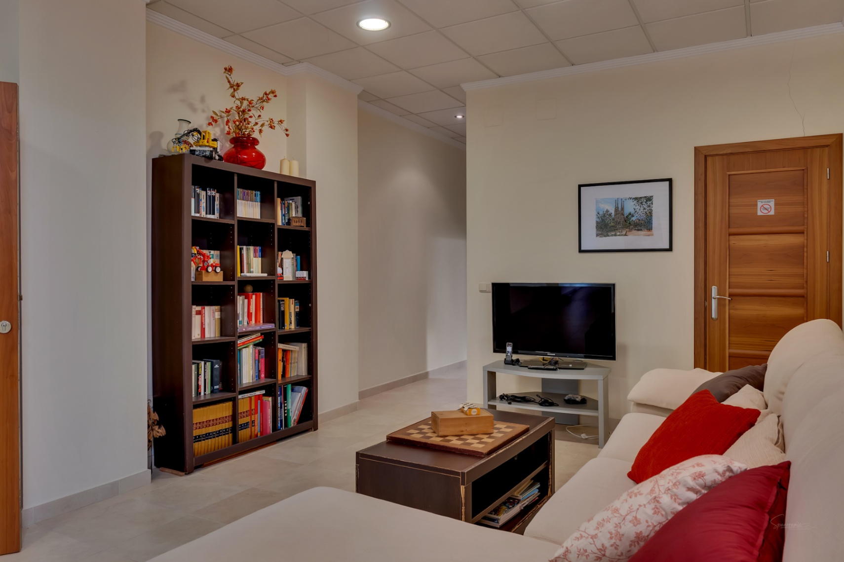 Vijf-kamerappartement met grote tuin, gelegen in een geweldige buurt van Jávea.