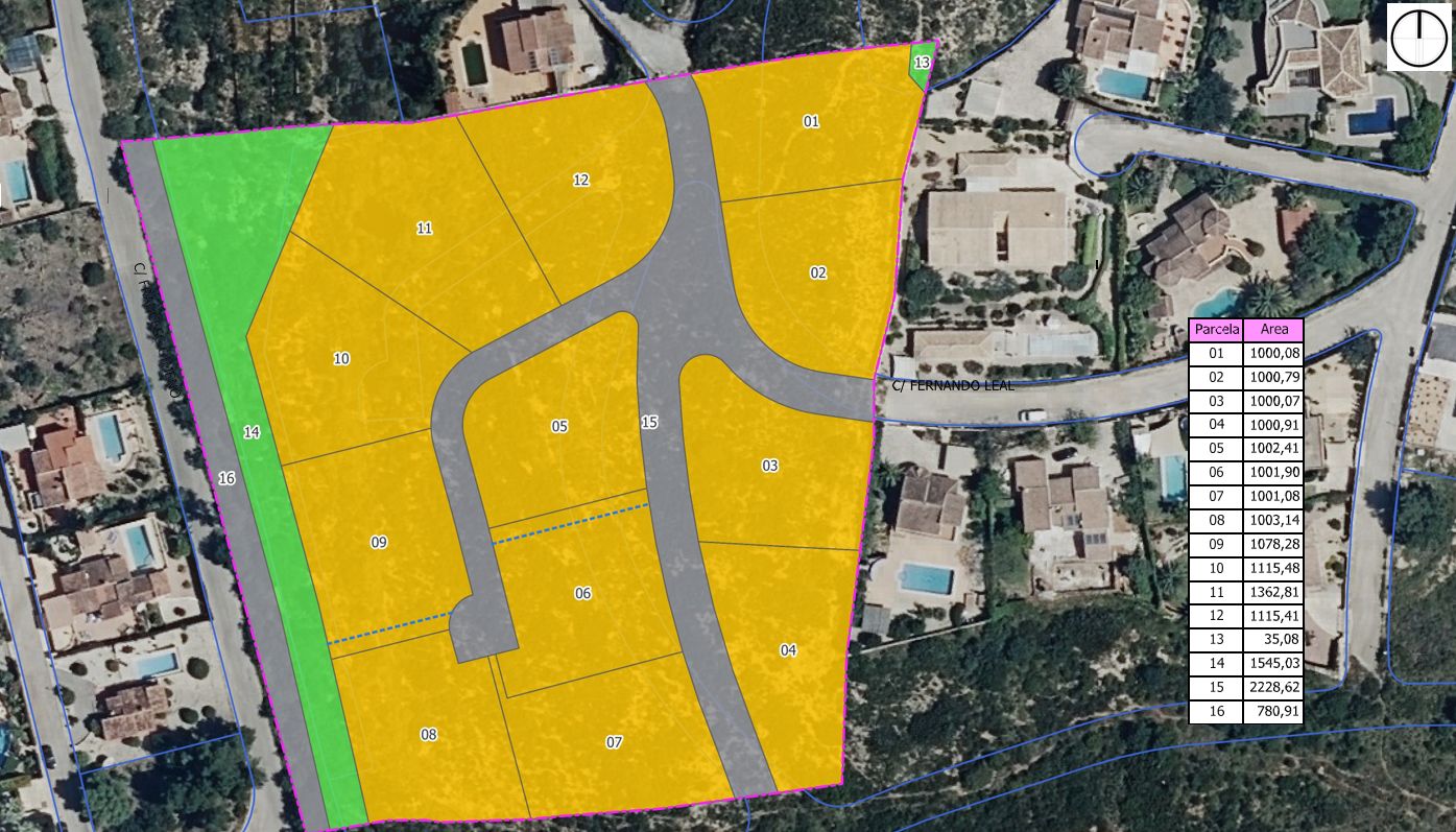Grande parcelle de 17 272 mètres carrés avec possibilité de construction de 12 propriétés.