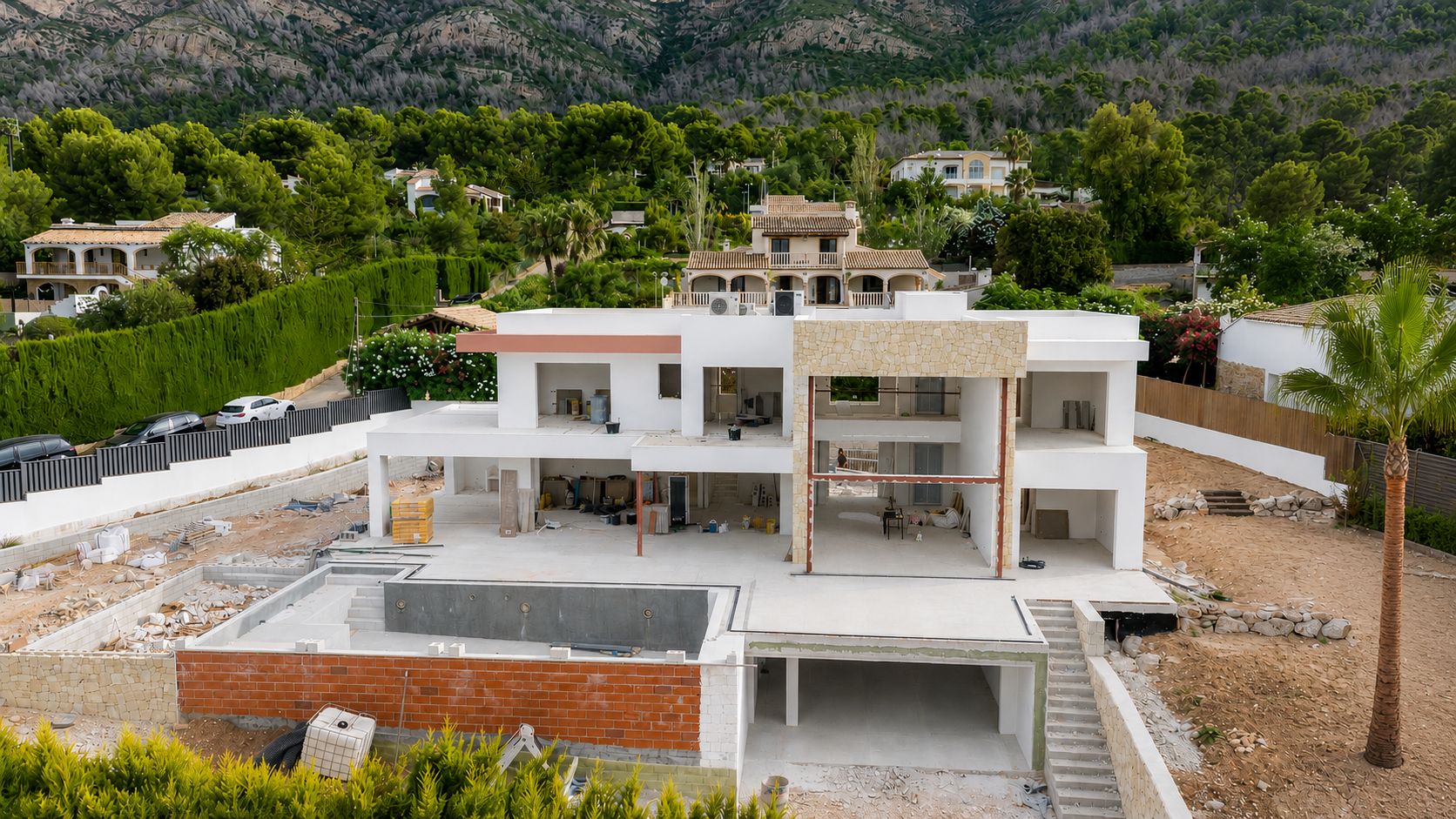 Espectacular y moderna villa en construccion en una demandada zona de Javea.