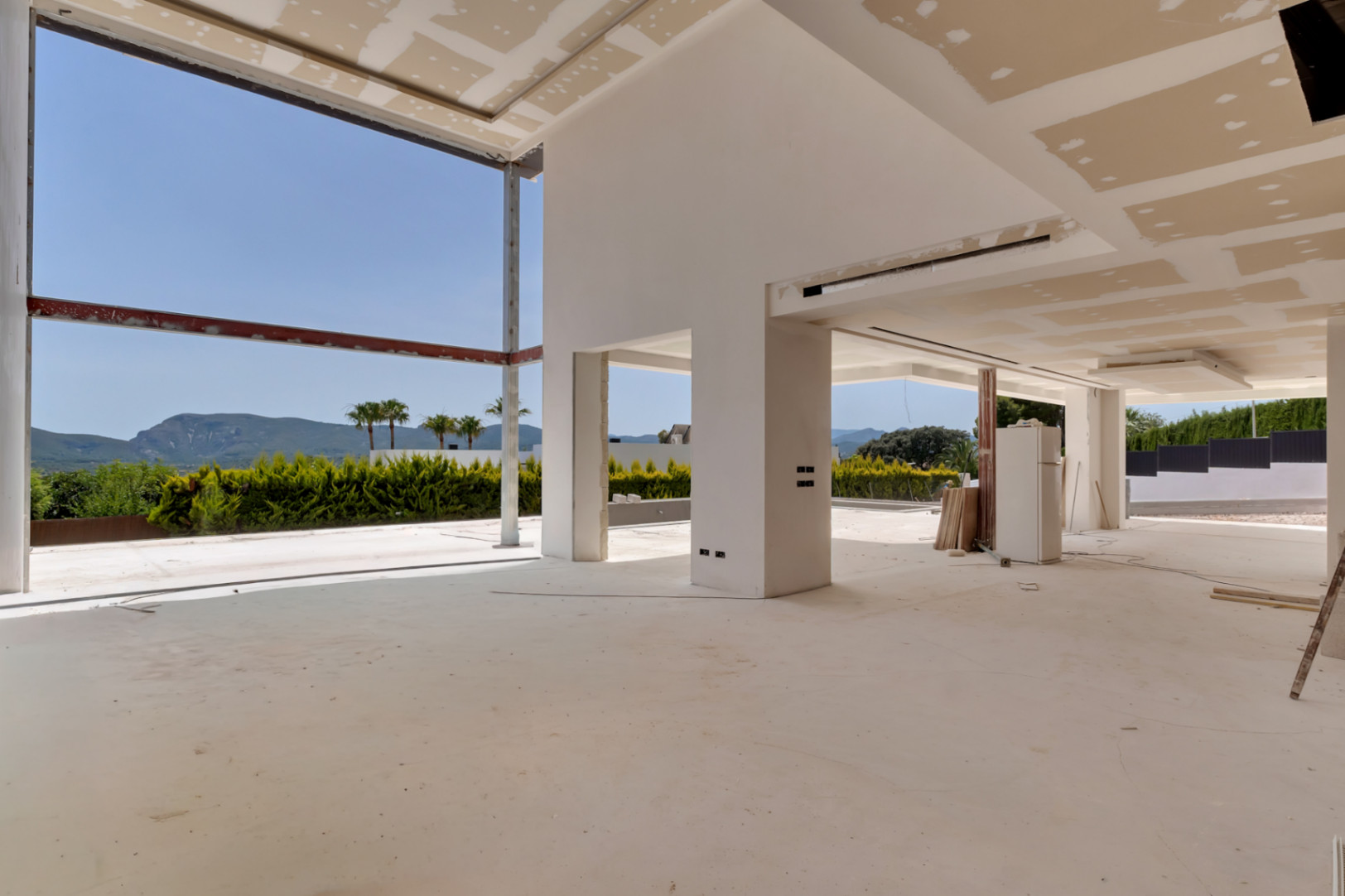 Espectacular y moderna villa en construccion en una demandada zona de Javea.