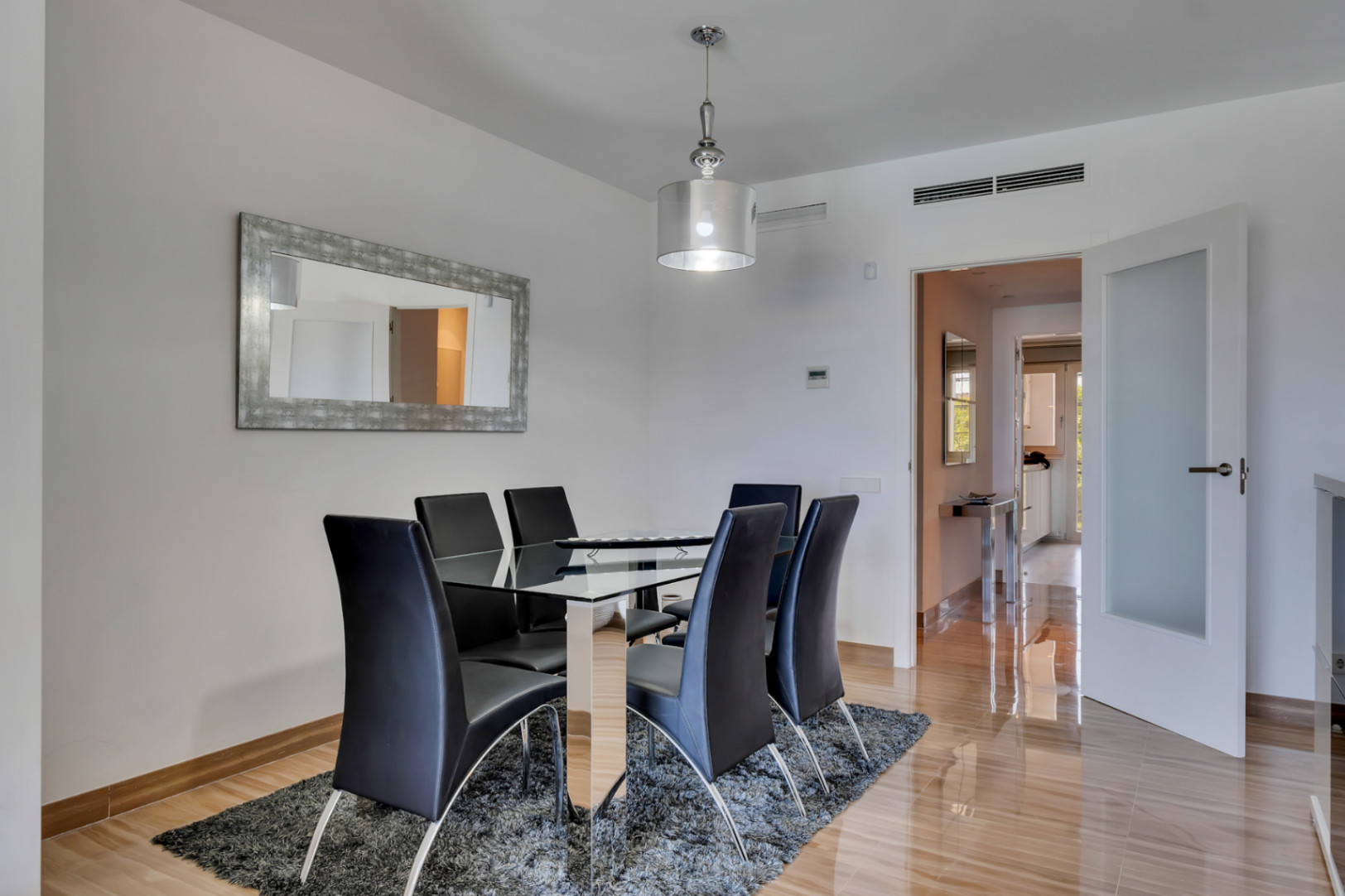 Apartamento en privilegia ubicacion con impresionantes vistas mar