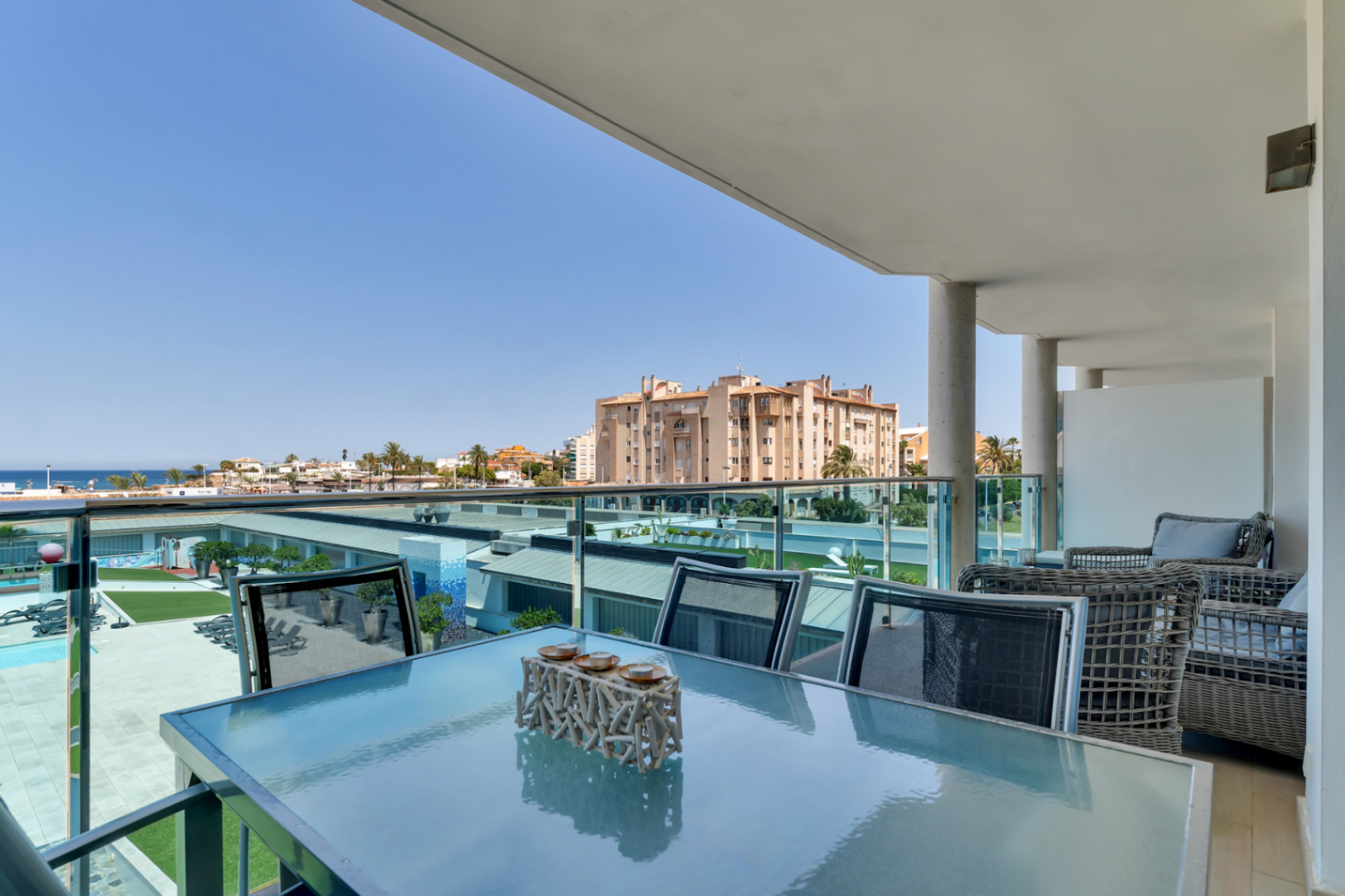 Apartamento en privilegia ubicacion con impresionantes vistas mar