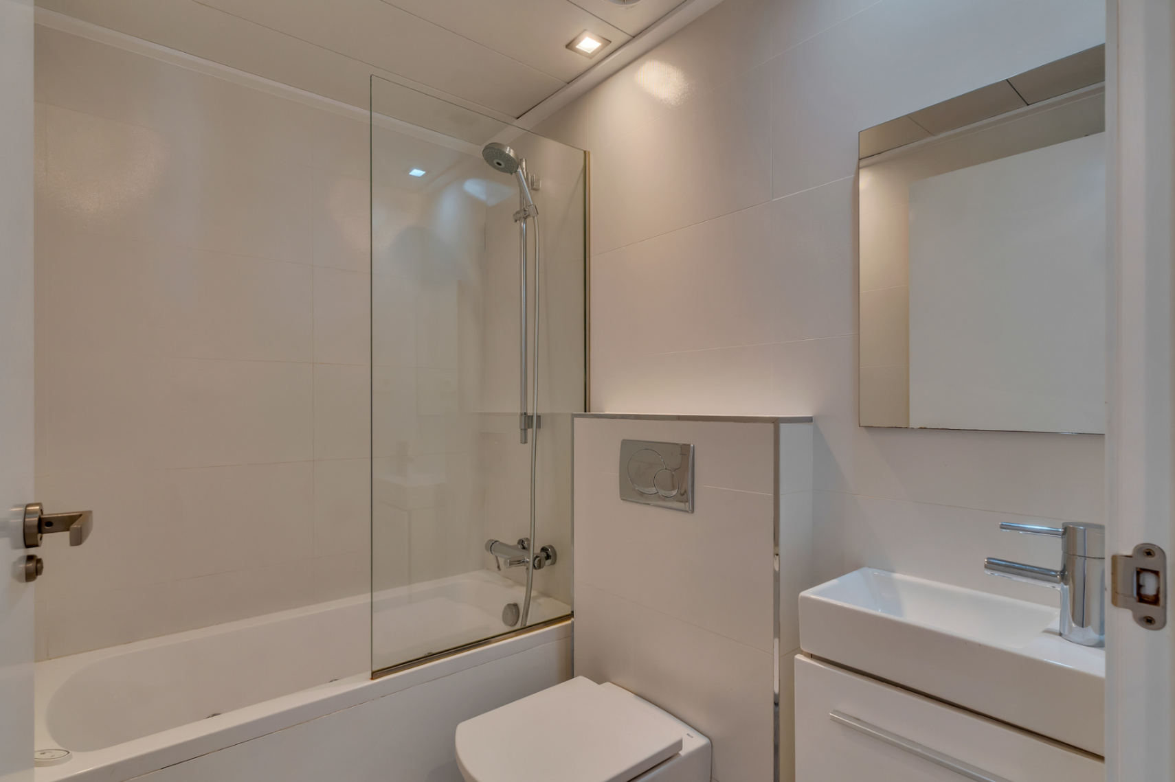 Apartamento en privilegia ubicacion con impresionantes vistas mar