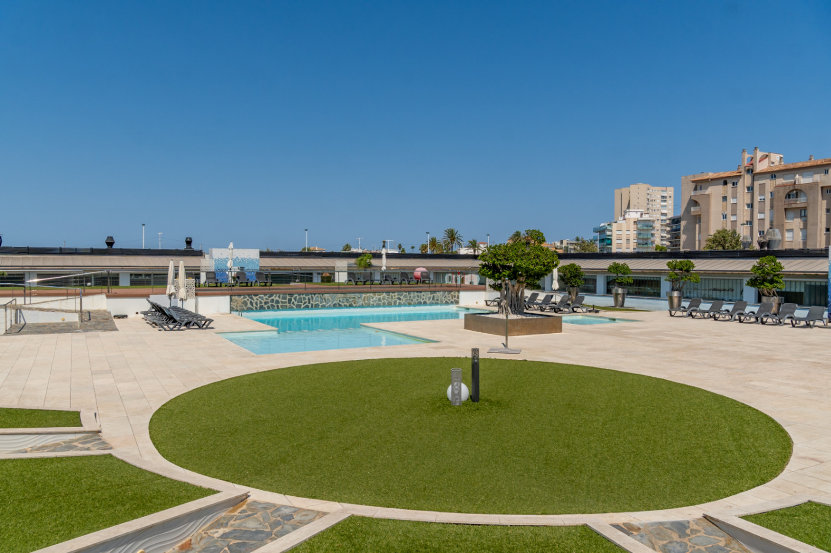 Apartamento en privilegia ubicacion con impresionantes vistas mar