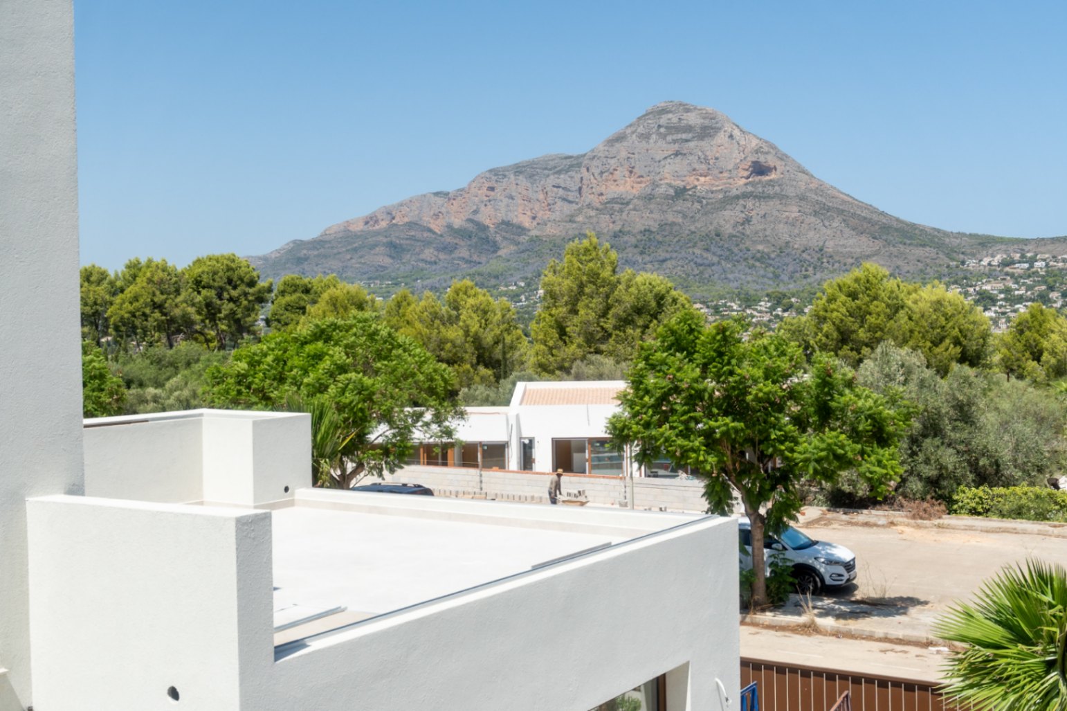4857 - Exclusive turnkey new build villa with panoramic views over Jávea and the Montgó.
