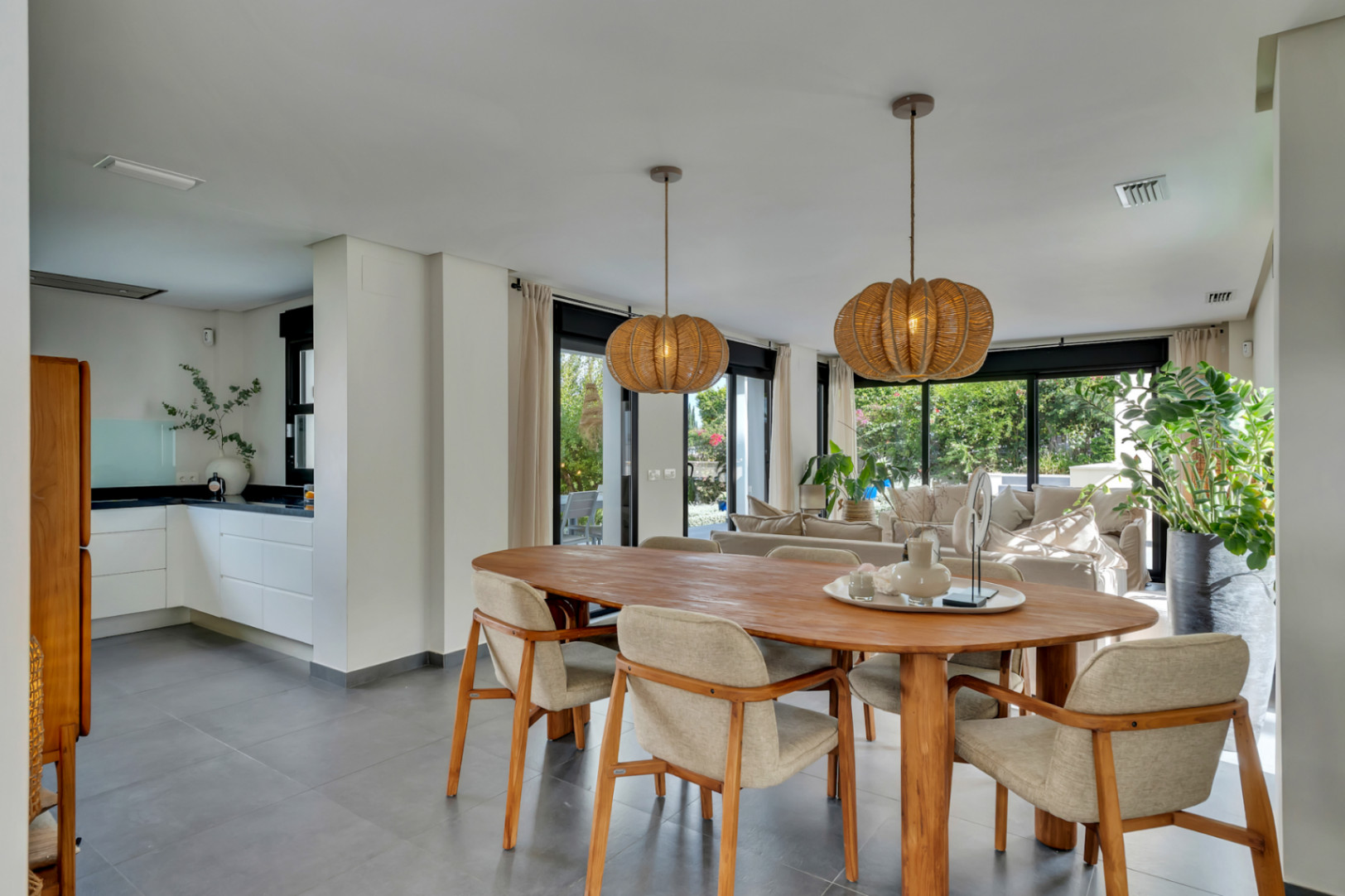 Moderne Villa zu verkaufen in Jávea in einer exklusiven Gegend.
