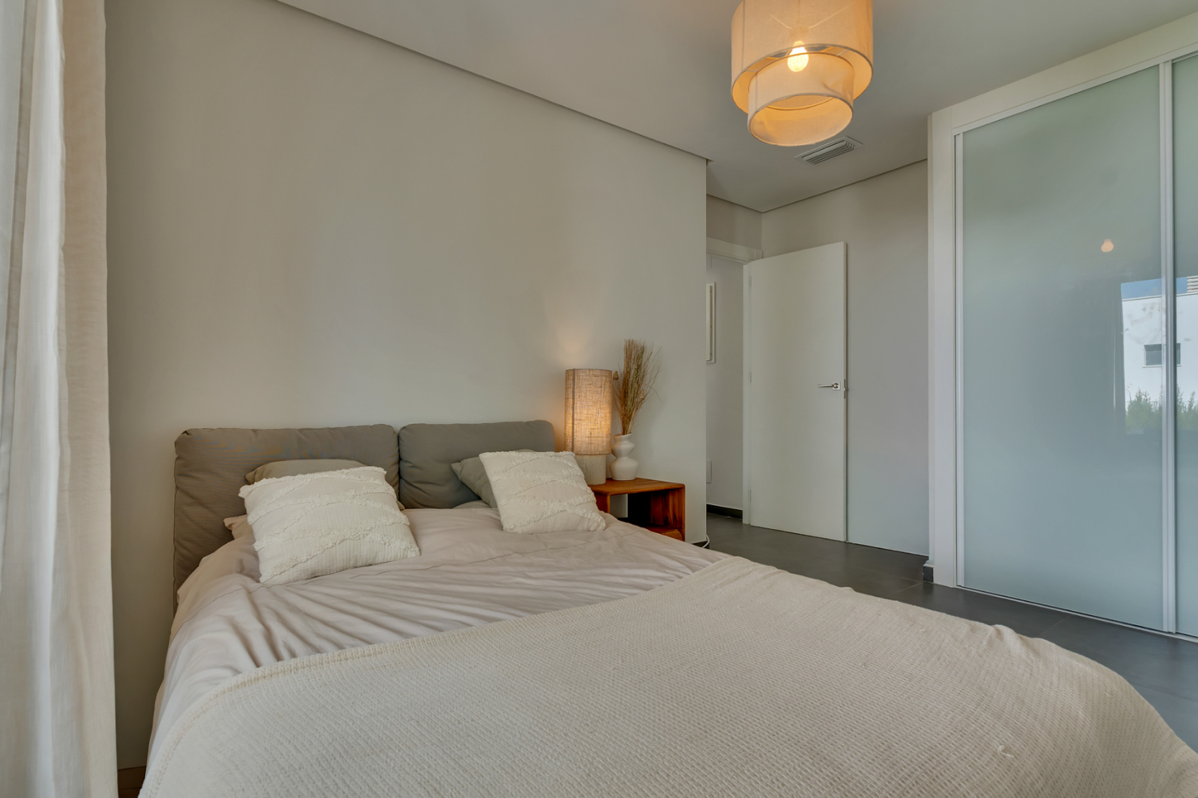 Moderne Villa zu verkaufen in Jávea in einer exklusiven Gegend.
