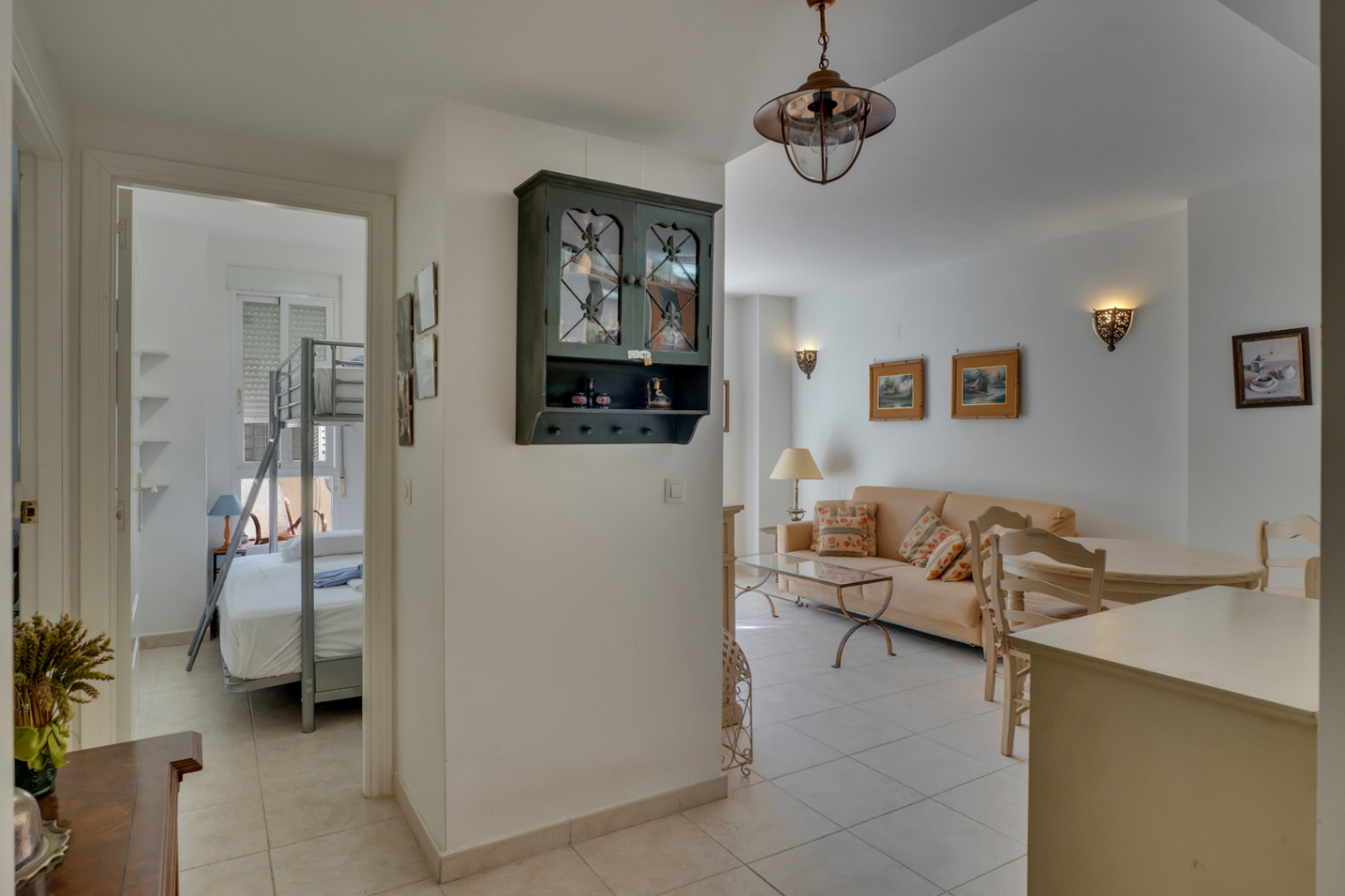 4916 - Appartement situé sur la plage de l'Arenal à Javea avec piscine, salle de gym et court de padel.