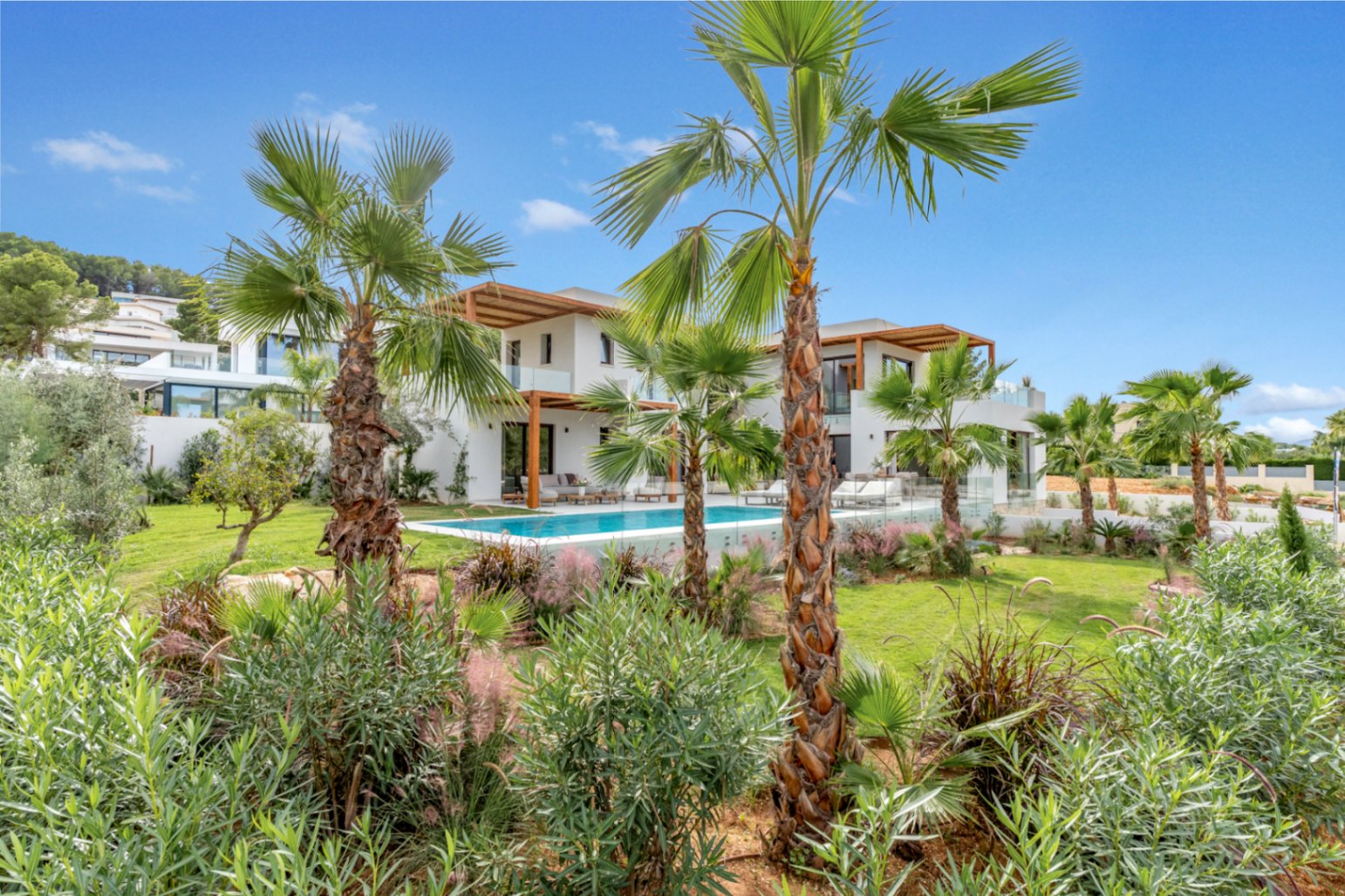 4857 - Villa neuve clés en main exclusive avec vue panoramique sur Jávea et le Montgó