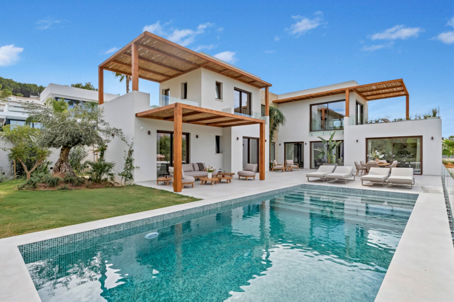 4857 - Villa neuve clés en main exclusive avec vue panoramique sur Jávea et le Montgó