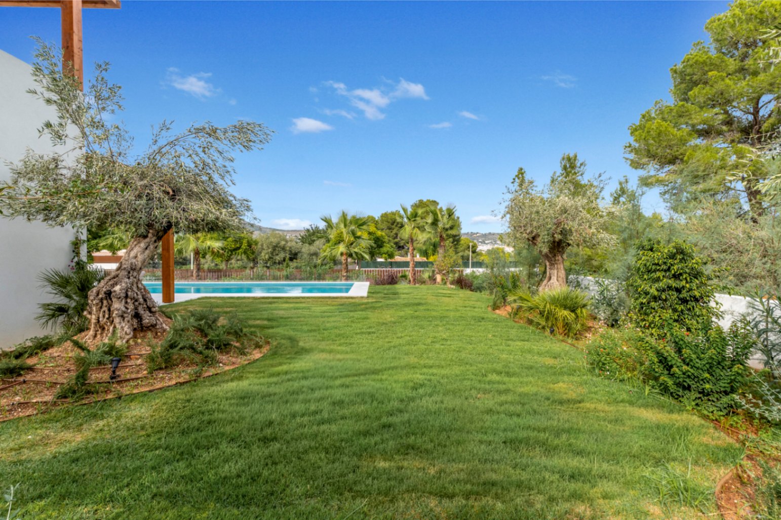 4857 - Villa neuve clés en main exclusive avec vue panoramique sur Jávea et le Montgó