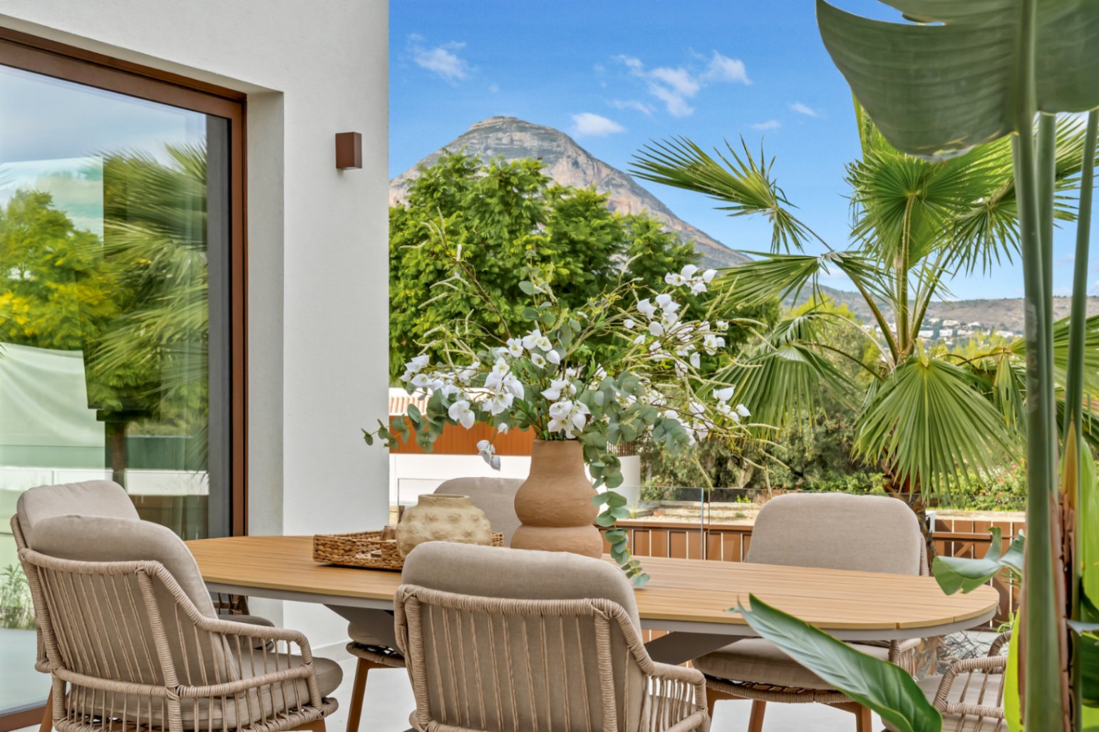 4857 - Villa neuve clés en main exclusive avec vue panoramique sur Jávea et le Montgó