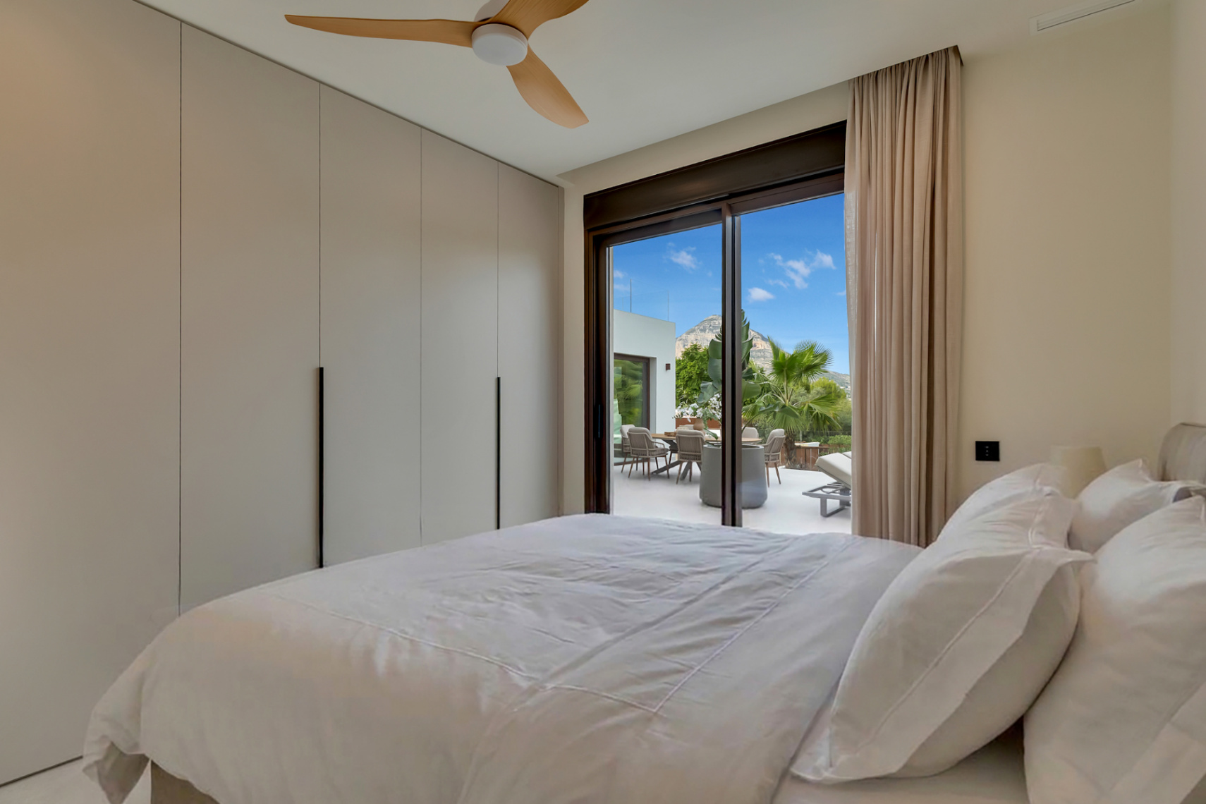 4857 - Villa neuve clés en main exclusive avec vue panoramique sur Jávea et le Montgó